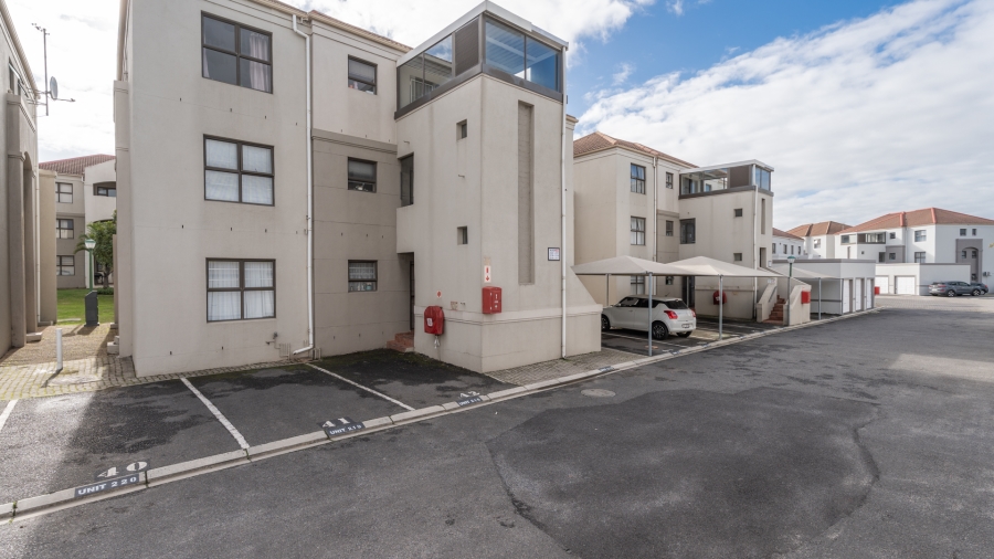 To Let 2 Bedroom Property for Rent in Vredekloof East Western Cape